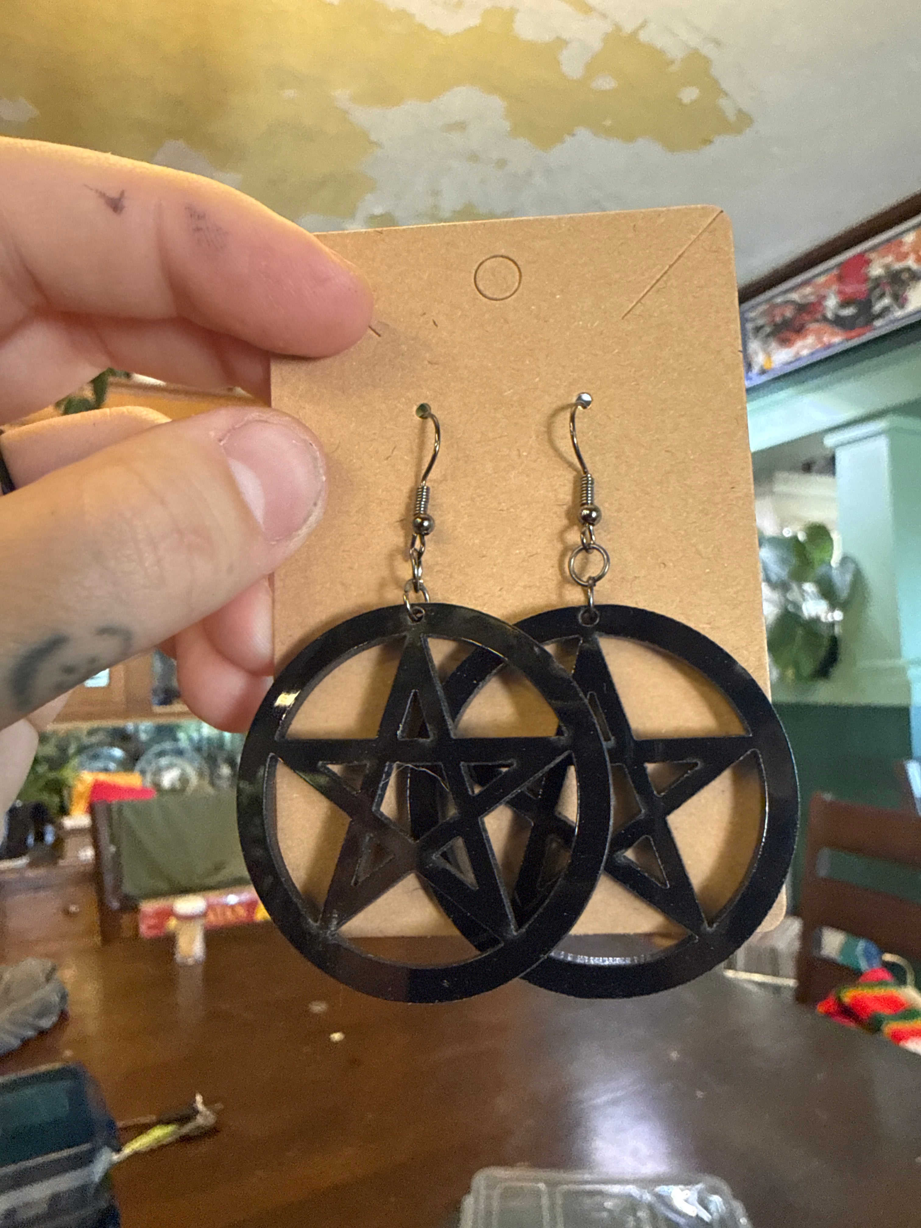 Pentagram Dandling Earrings