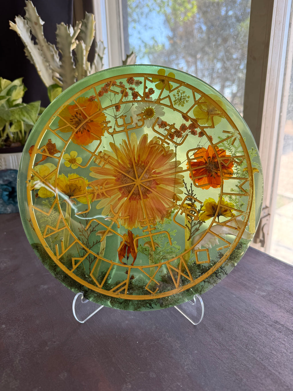 Vegvisir With Dried Flowers, Mushrooms and Animal Jaw Bone