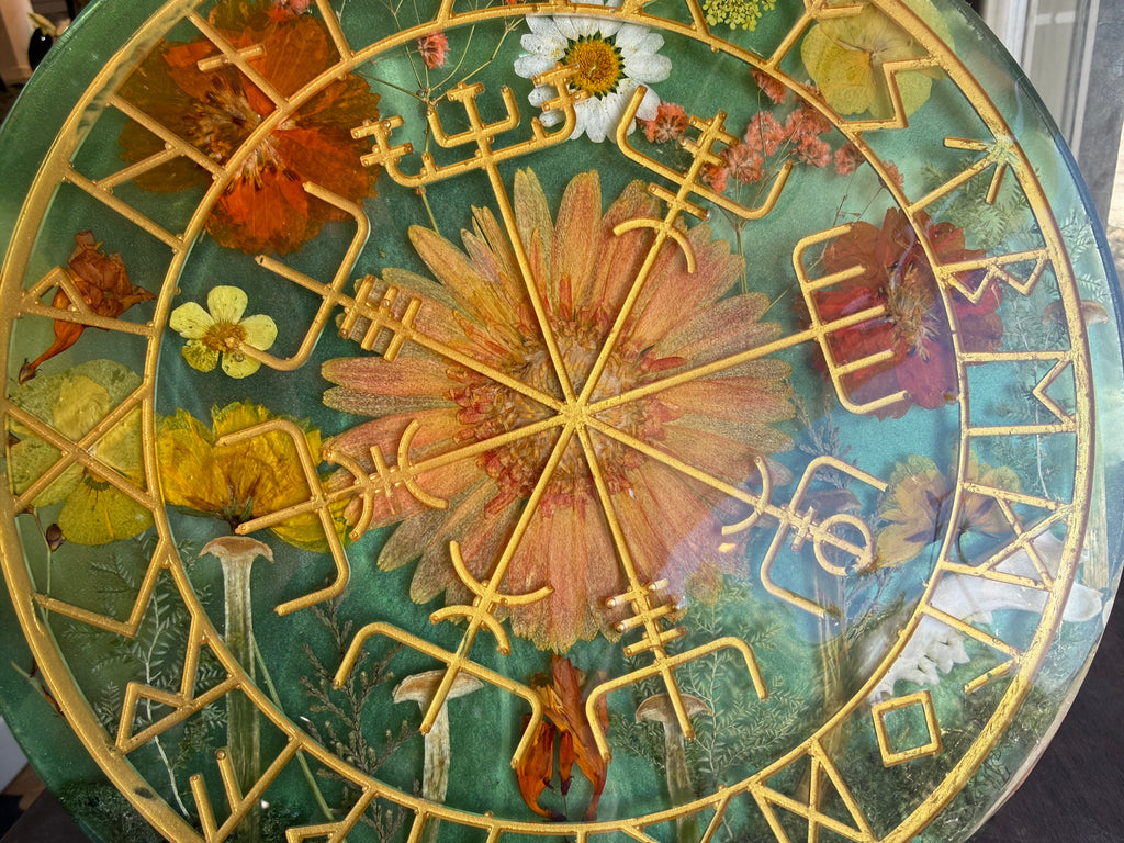 Vegvisir With Dried Flowers, Mushrooms and Animal Jaw Bone