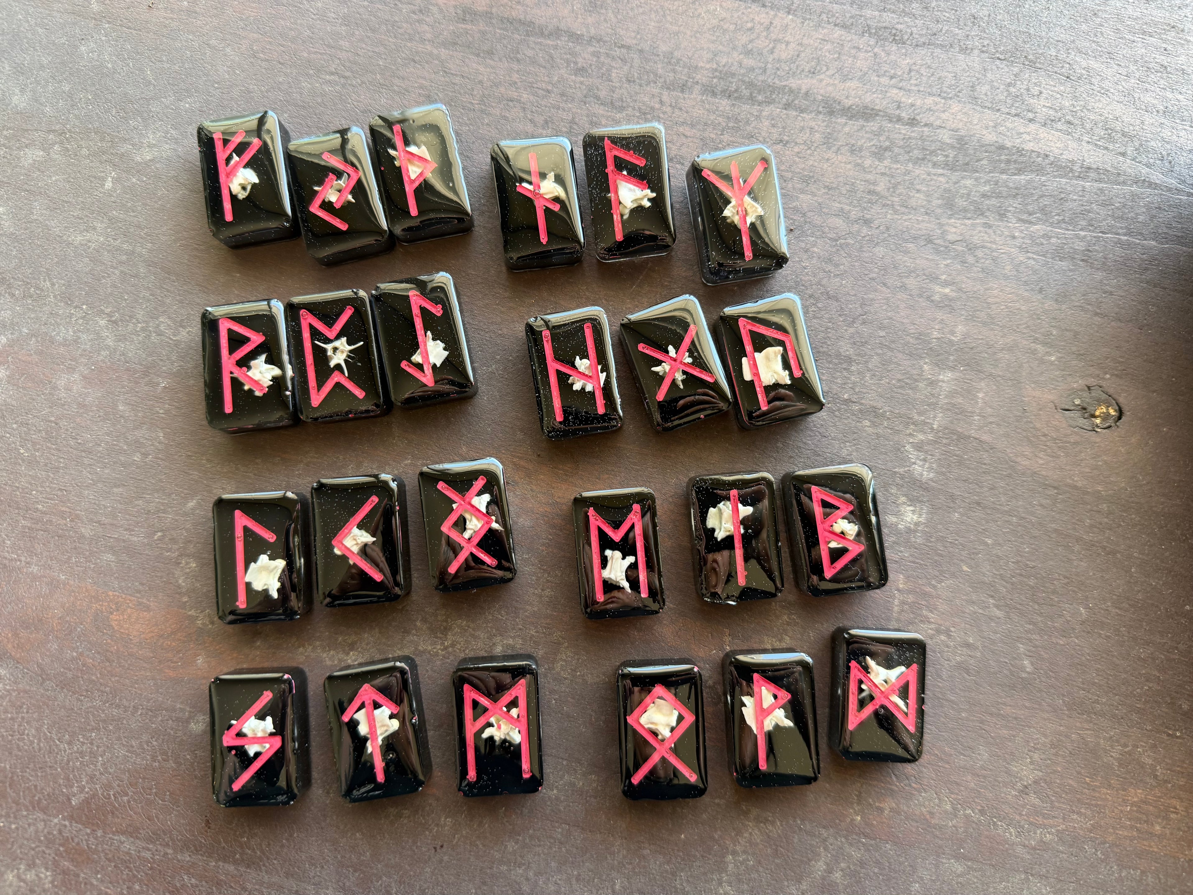 Hot Pink Norse Runes Set with Cobra Vertabrea
