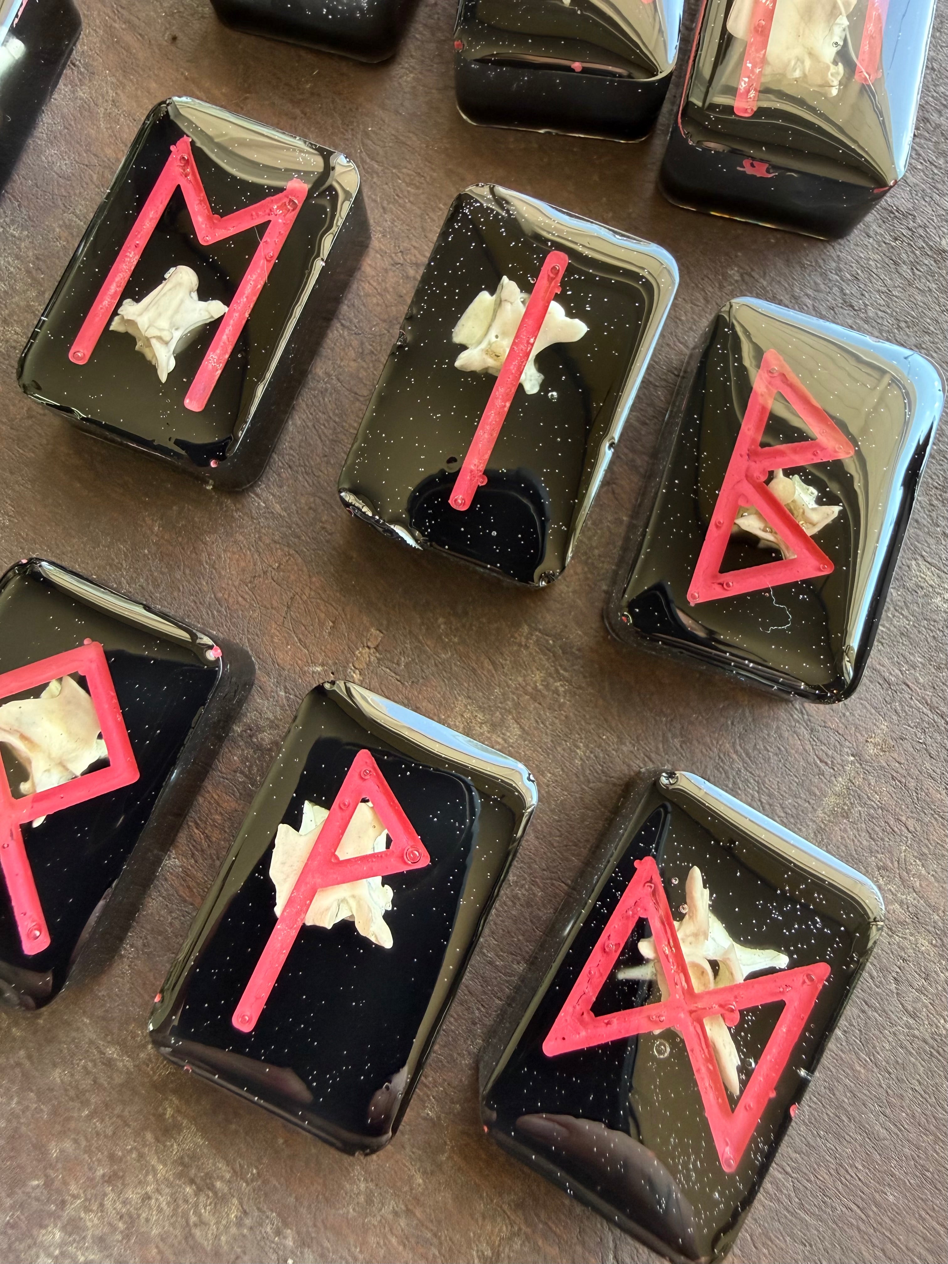 Hot Pink Norse Runes Set with Cobra Vertabrea